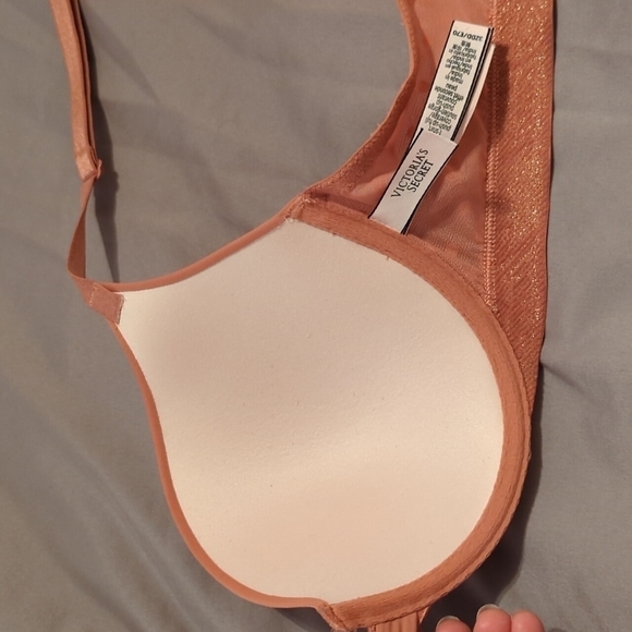 Victoria's Secret Sexy T-shirt Push-Up Full Coverage Size 32DD Bra Front Closure - Picture 7 of 14